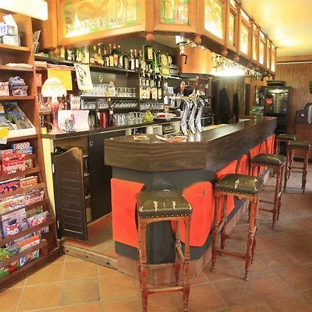 Logis De La Poste Hotel