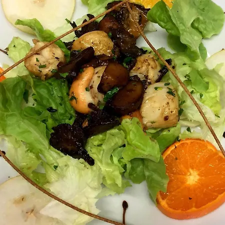 Hotel Logis De La Poste Saint-Sauves-d'Auvergne