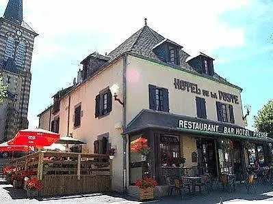 Logis De La Poste Hotel