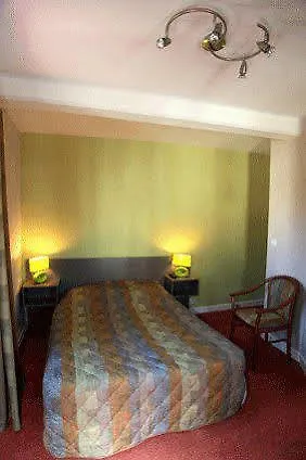 Logis De La Poste Hotel Saint-Sauves-d'Auvergne